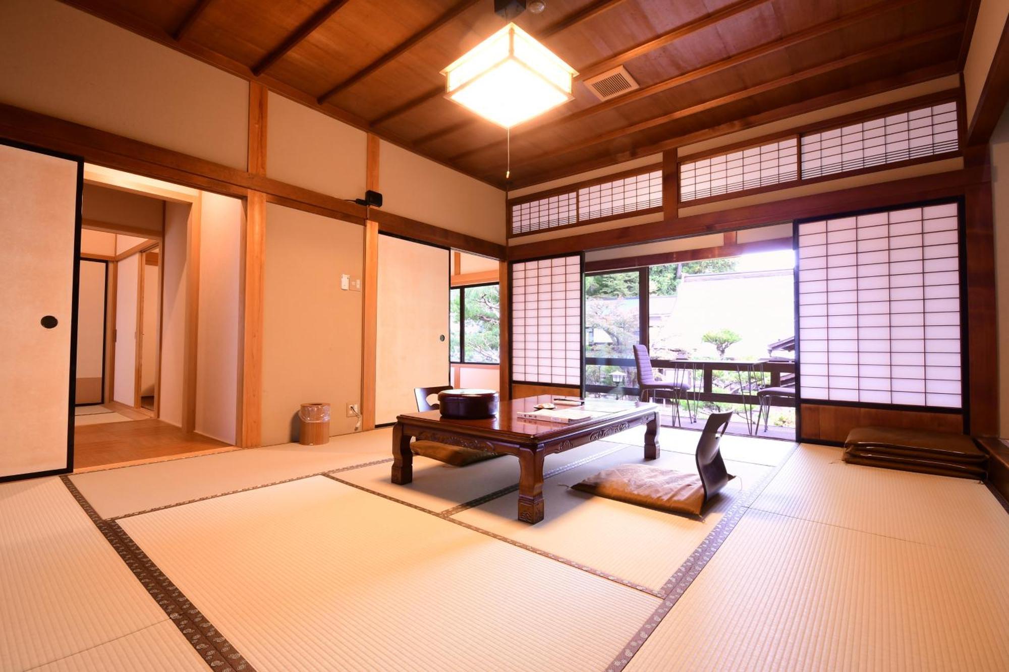 Отель Koyasan Shukubo Saizenin Экстерьер фото