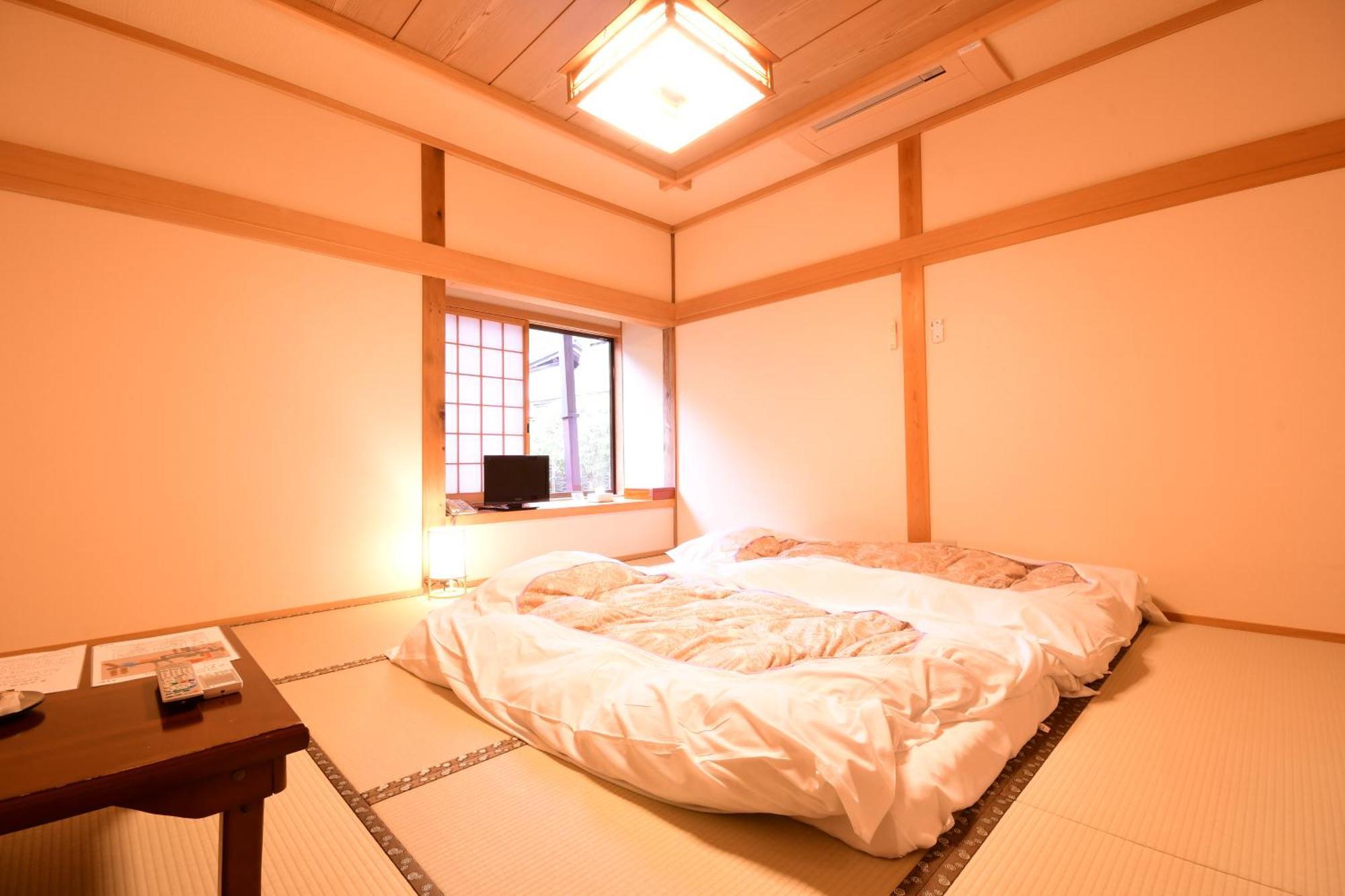 Отель Koyasan Shukubo Saizenin Экстерьер фото