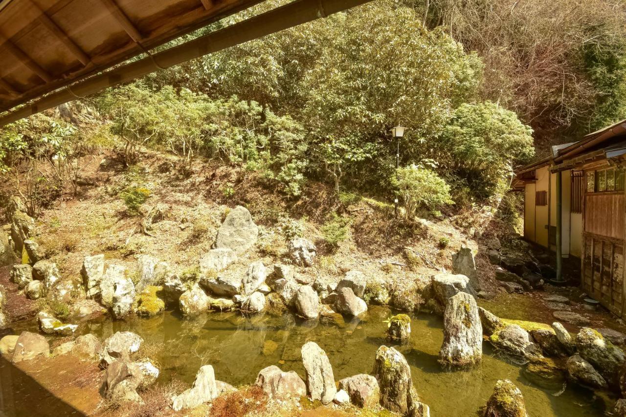 Отель Koyasan Shukubo Saizenin Экстерьер фото