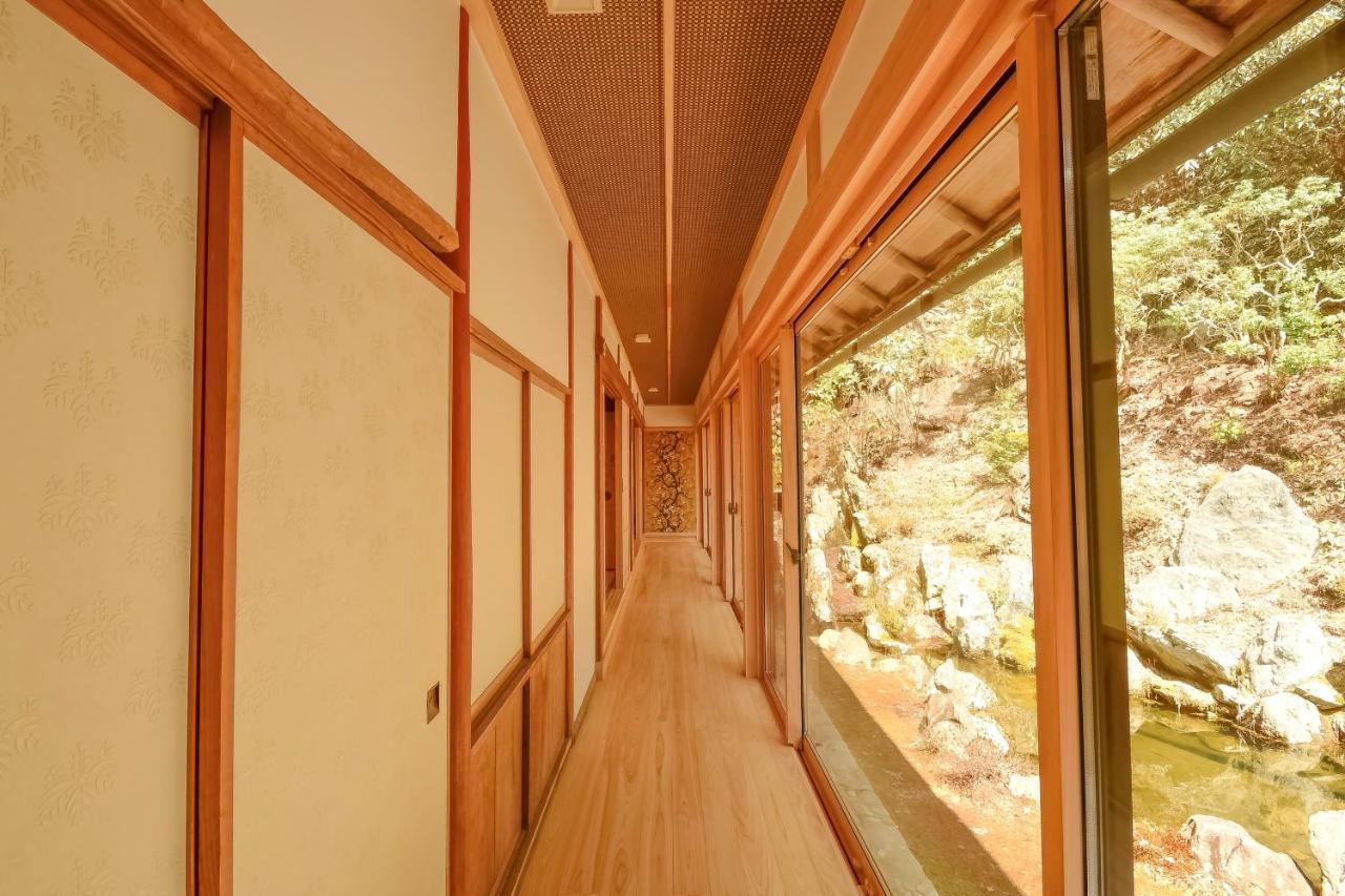 Отель Koyasan Shukubo Saizenin Экстерьер фото